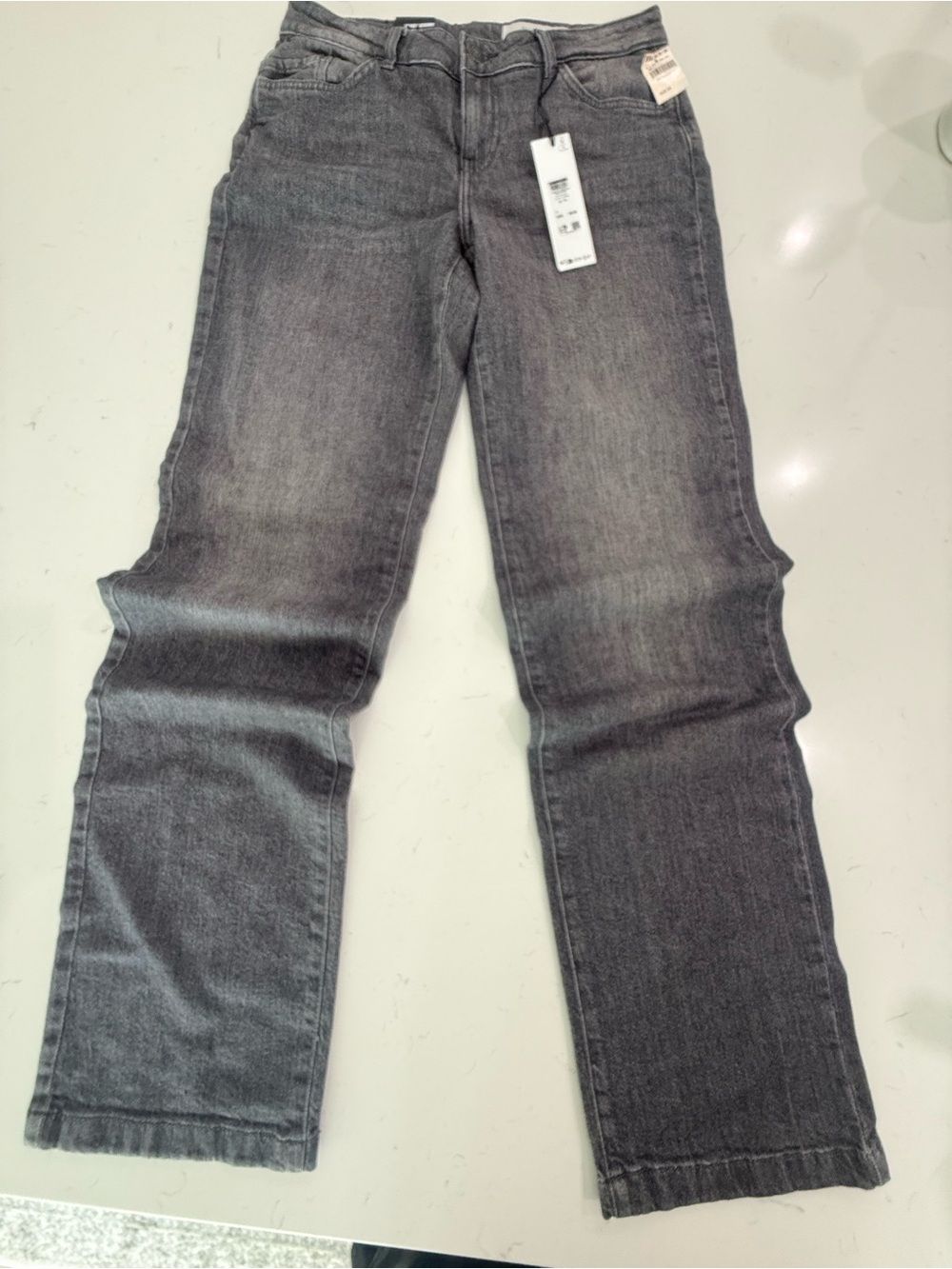 Noisy May Nila 25/32 ((measures29”) Gray Straight-Leg Women’s Jeans